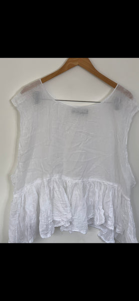 RitaNoTiara Romy white tank top