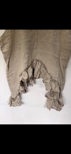Asymmetric linen top