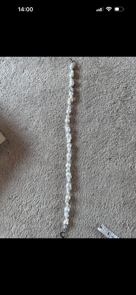New white Edison pearl choker needs ties attaching.