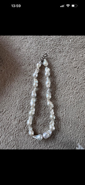 New white Edison pearl choker needs ties attaching.