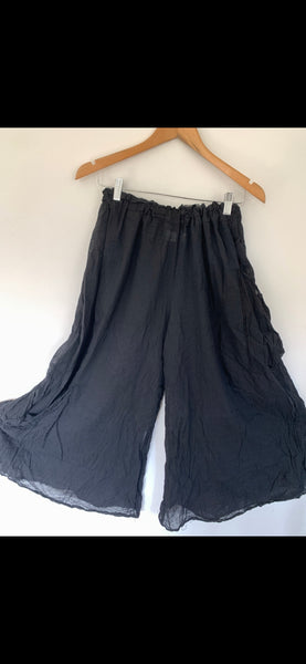 RitaNoTiara black gauze cotton wide leg big pocket pants
