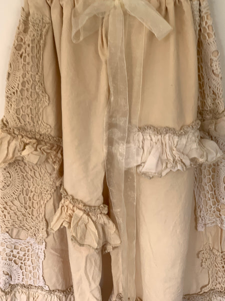 Ready to Ship RitaNoTiara Cream Della Crochet Bloomers
