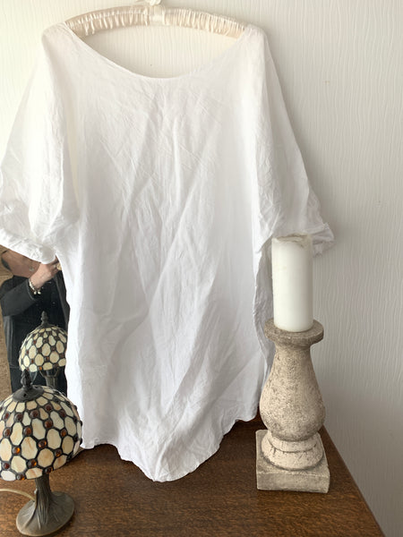 Curve Hem  White Linen Top